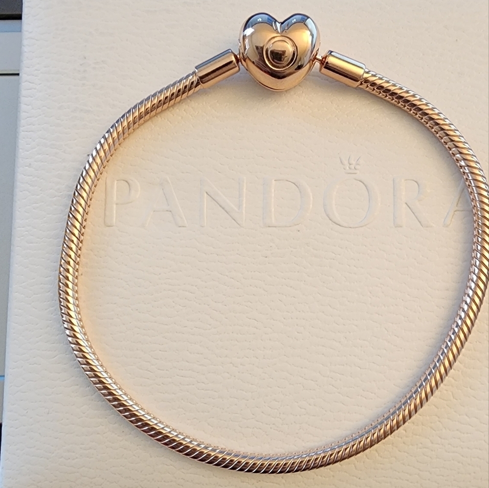 Pandora Moments Rose Gold-Plated Heart Clasp Snake Chain Bracelet 7.1 IN
